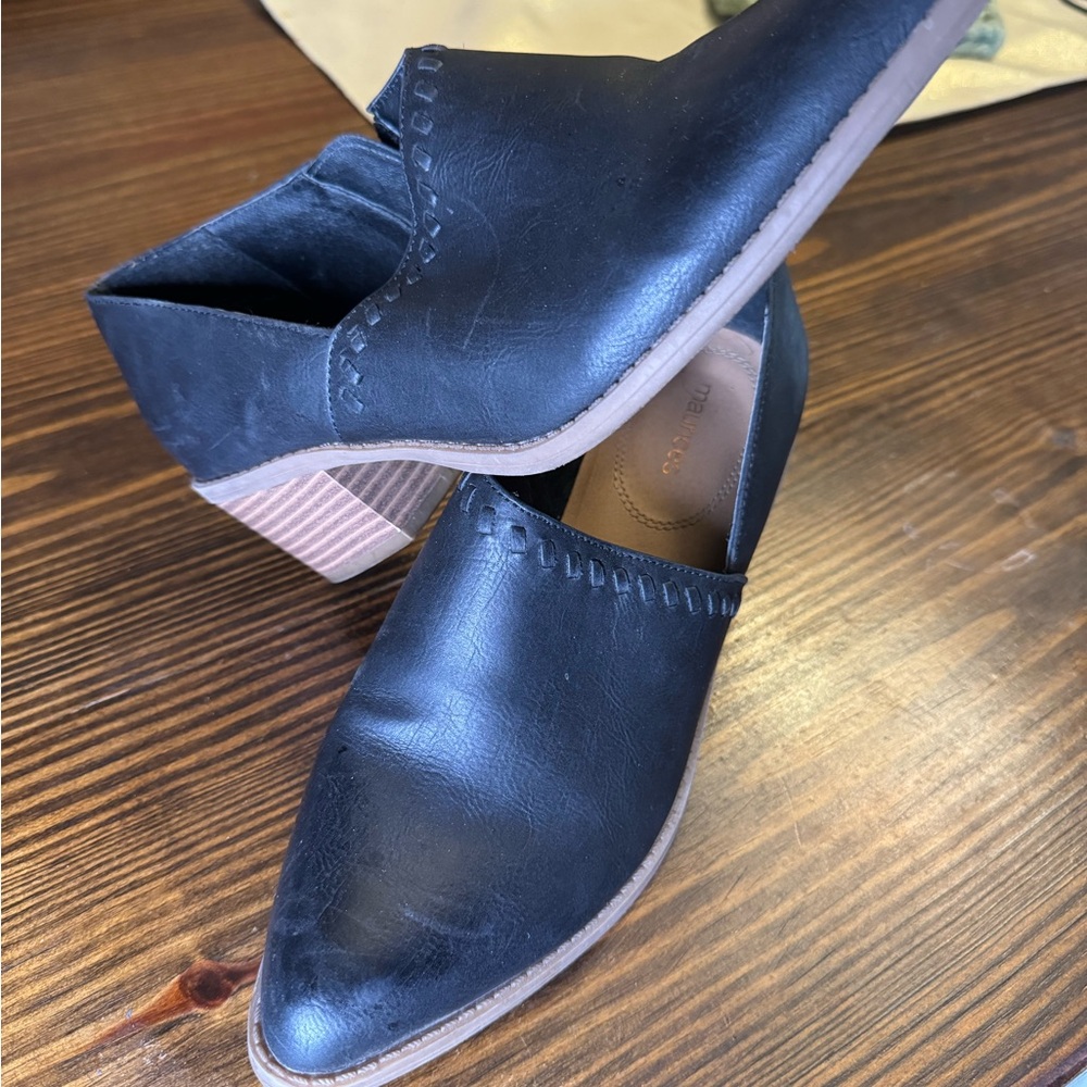 Maurice’s pointed toe clog shoes